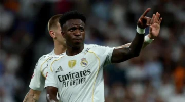 مهلة فينيسيوس جونيور.. الكشف عن كواليس تمديد عقد نجم ريال مدريد المنتظر